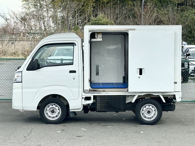 DAIHATSU HIJET TRUCK 4WD 2020 Image 31
