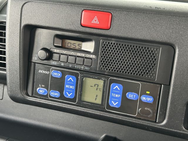 DAIHATSU HIJET TRUCK 4WD 2020 Image 31