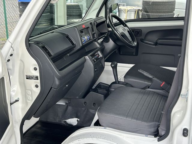 DAIHATSU HIJET TRUCK 4WD 2020 Image 31