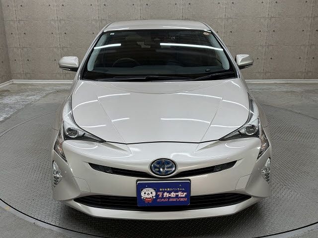 TOYOTA PRIUS 2017 Image 31