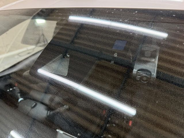 TOYOTA PRIUS 2017 Image 31