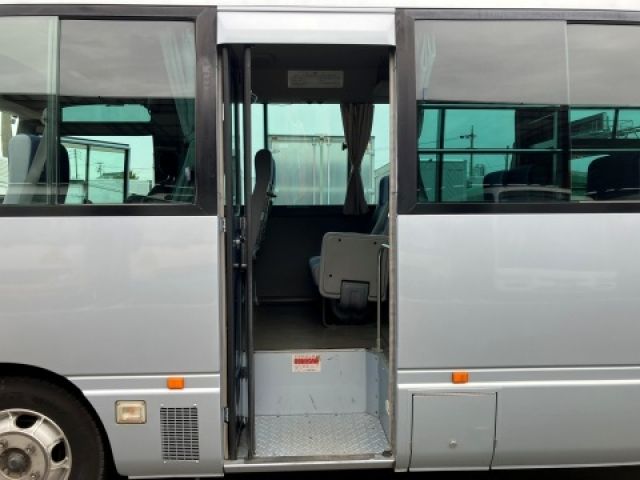 NISSAN CIVILIAN 2012 Image 31