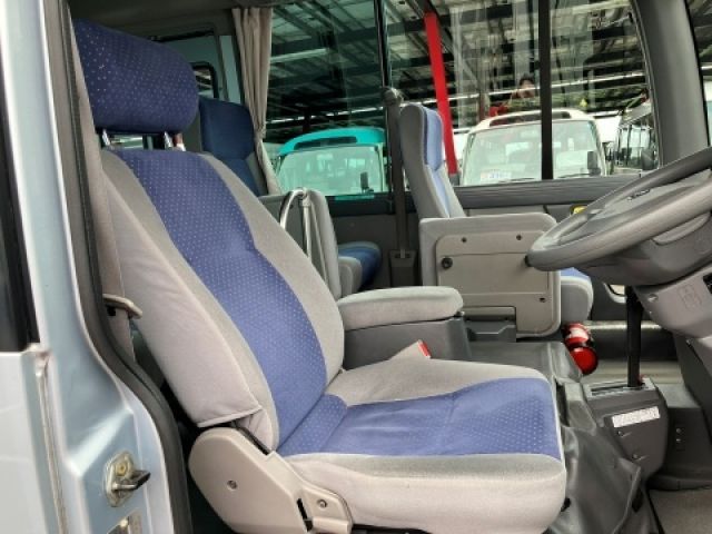 NISSAN CIVILIAN 2012 Image 31