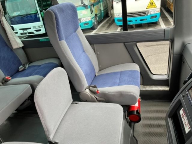 NISSAN CIVILIAN 2012 Image 31