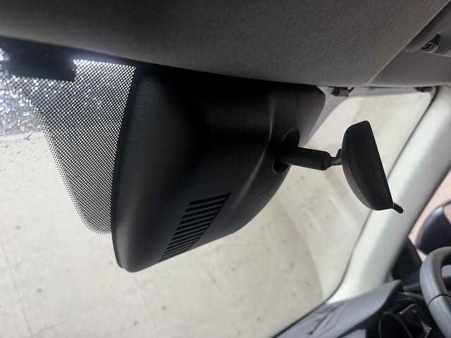 MAZDA DEMIO 2015 Image 31