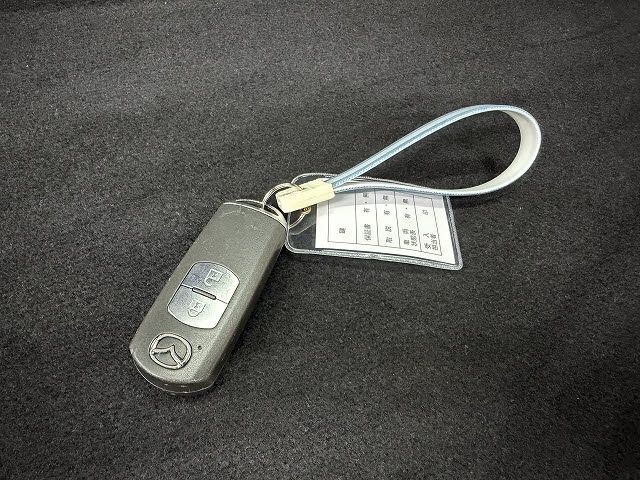 MAZDA DEMIO 2015 Image 31