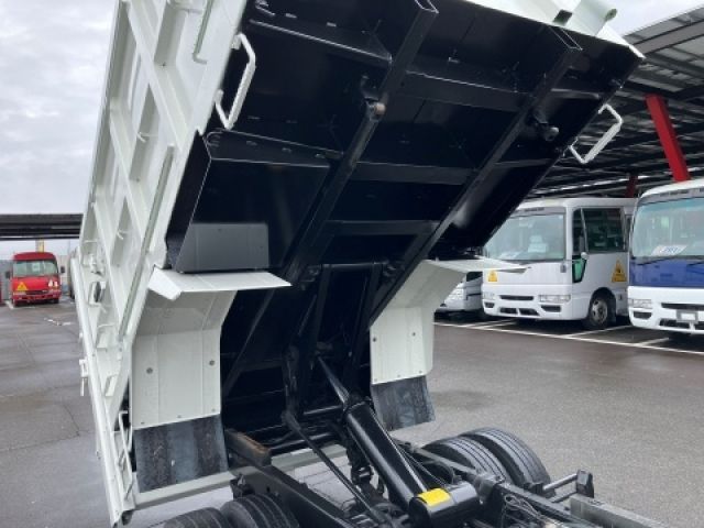 HINO DUTRO 2017 Image 31