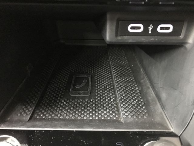 VOLKSWAGEN T-CROSS 2021 Image 31