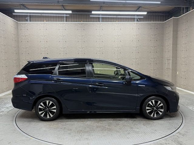 HONDA SHUTTLE HYBRID 2015 Image 31