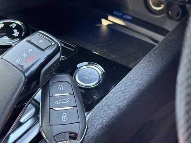 PEUGEOT 3008 2017 Image 31