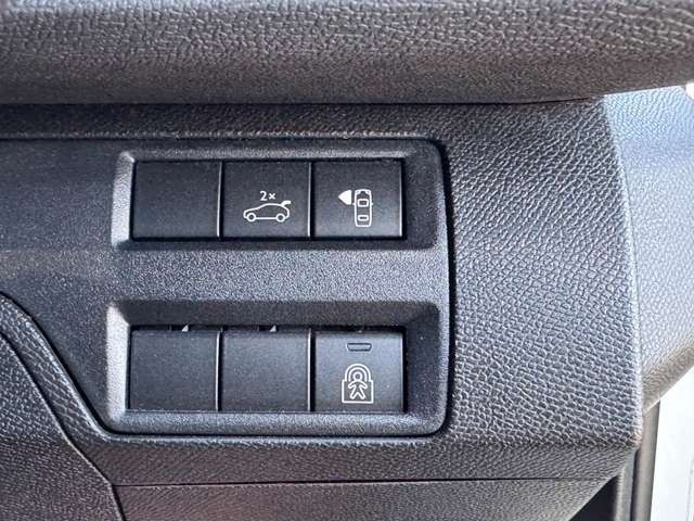 PEUGEOT 3008 2017 Image 31