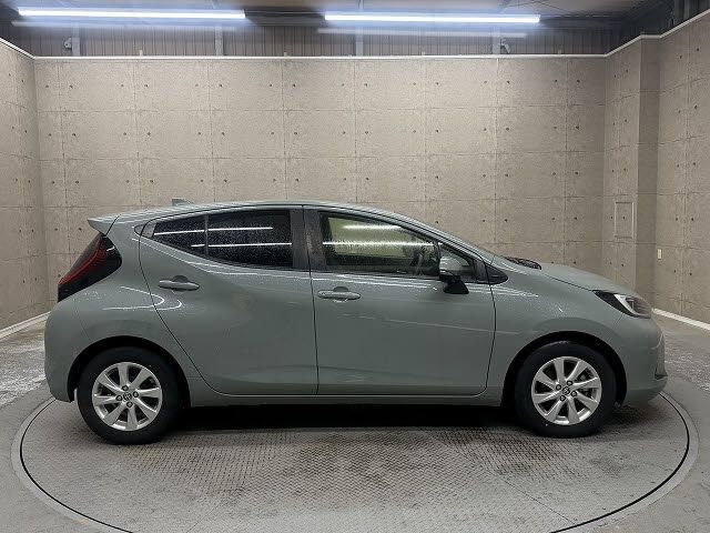 TOYOTA AQUA 2022 Image 31