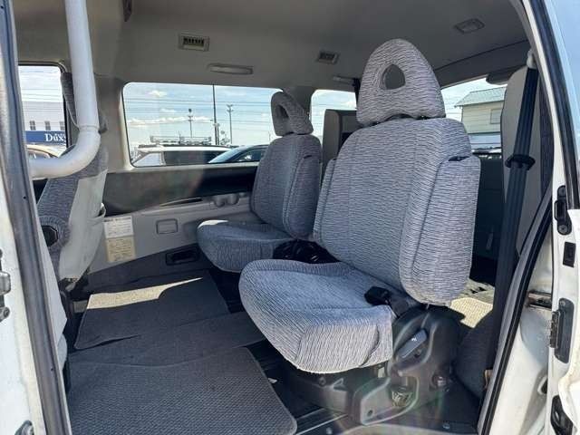 MITSUBISHI DELICA SPACE GEAR  4 2004 Image 31