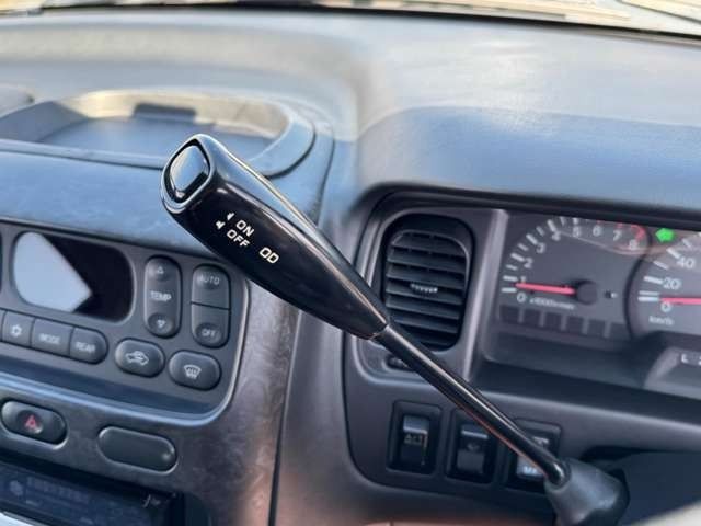 MITSUBISHI DELICA SPACE GEAR  4 2004 Image 31