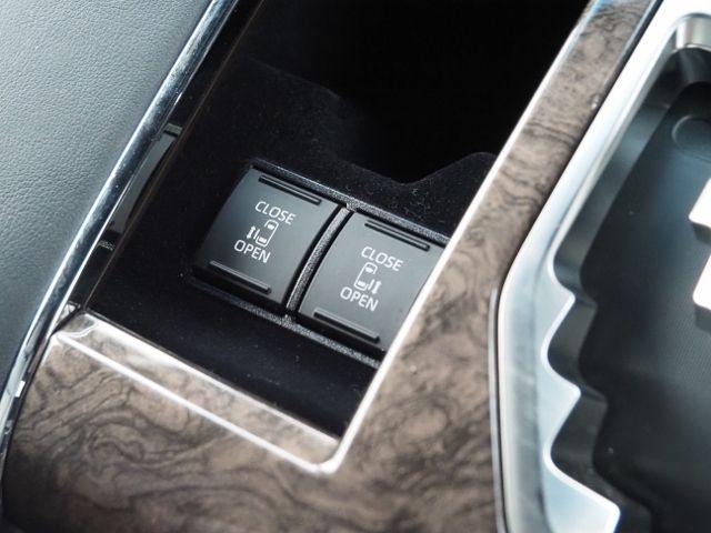 TOYOTA ALPHARD 4WD 2023 Image 31