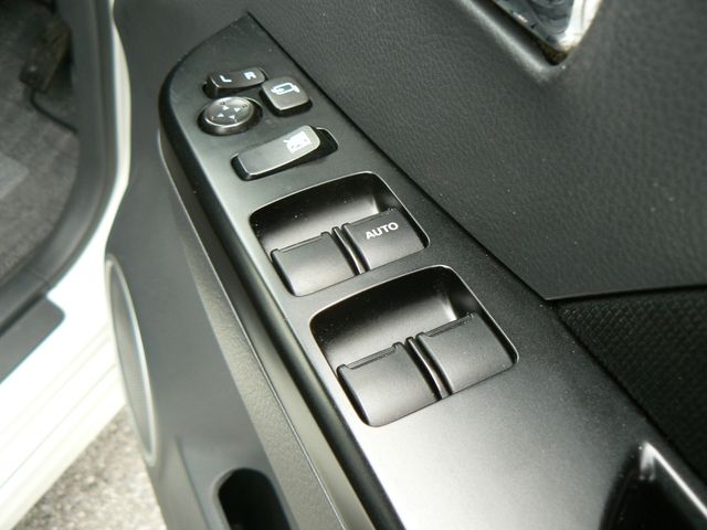 MAZDA AZ-WAGON 2012 Image 31