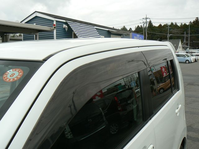 MAZDA AZ-WAGON 2012 Image 31