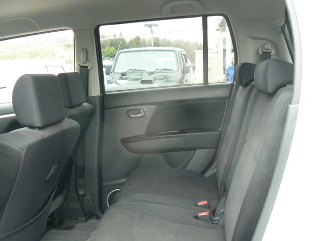 MAZDA AZ-WAGON 2012 Image 31