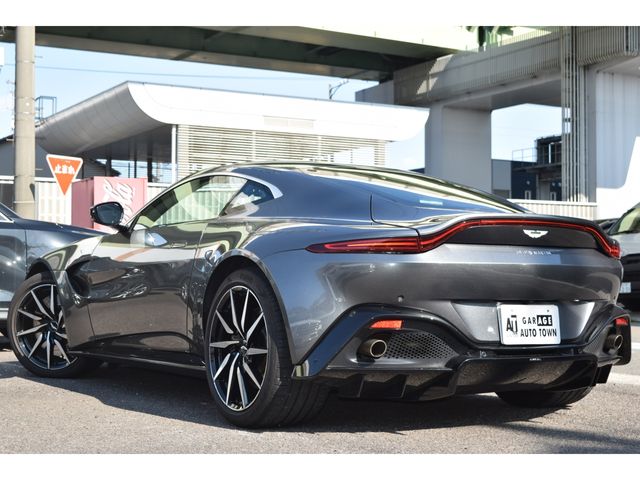 ASTON MARTIN ASTON MARTIN 2019 Image 31