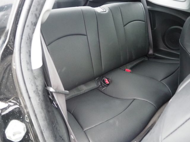 HONDA CR-Z 2010 Image 31