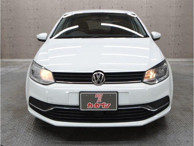 VOLKSWAGEN POLO 2016 Image 31