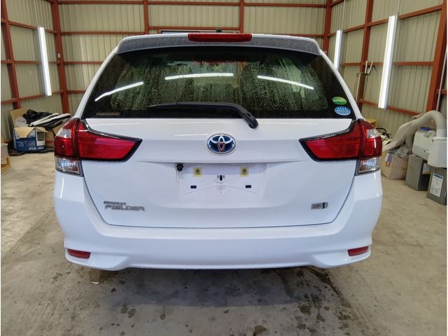 TOYOTA COROLLA FIELDER HYBR 2019 Image 31