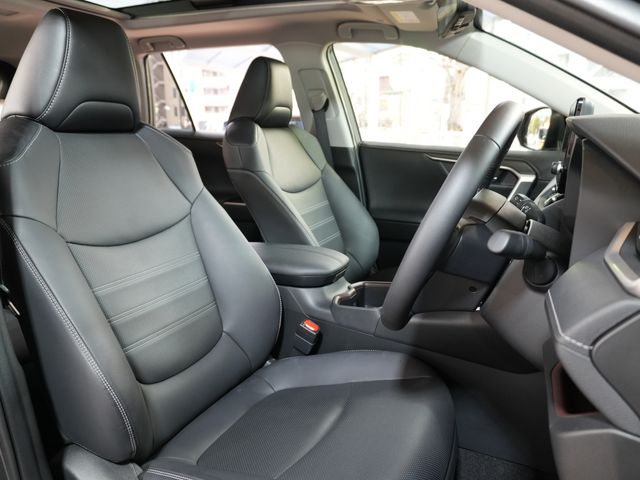 TOYOTA RAV4 HYBRID 4WD 2024 Image 31