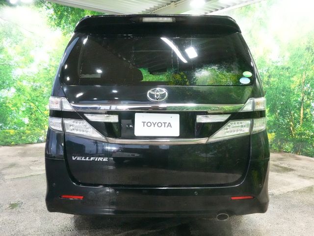 TOYOTA VELLFIRE 2013 Image 31