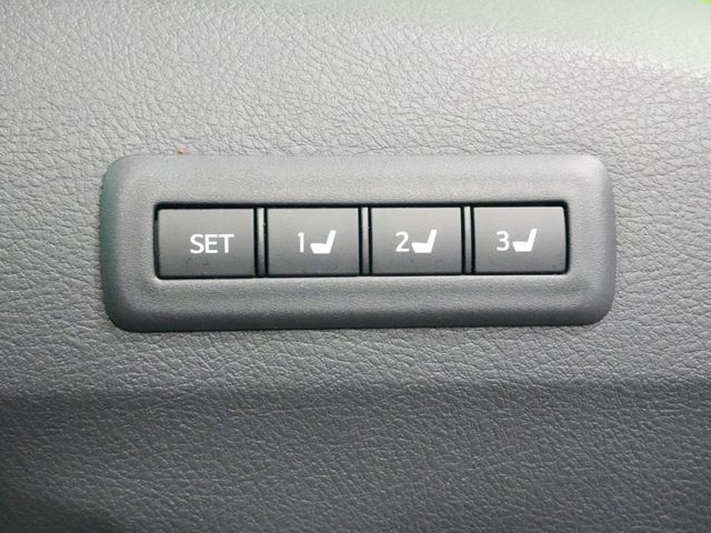 TOYOTA VELLFIRE 2013 Image 31