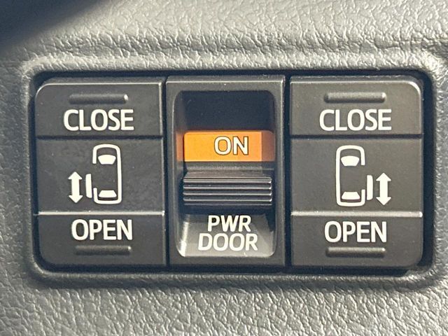 TOYOTA SIENTA HYBRID 2019 Image 31