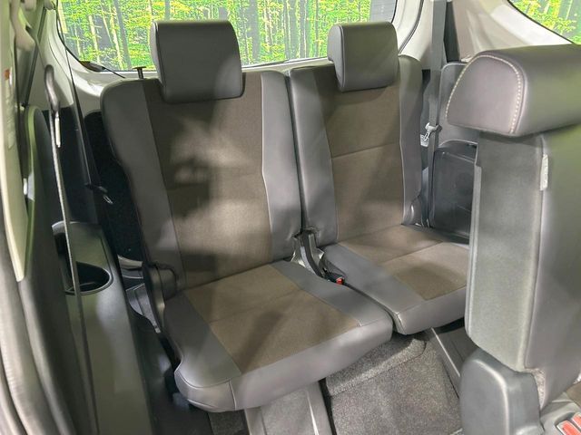 TOYOTA SIENTA HYBRID 2019 Image 31