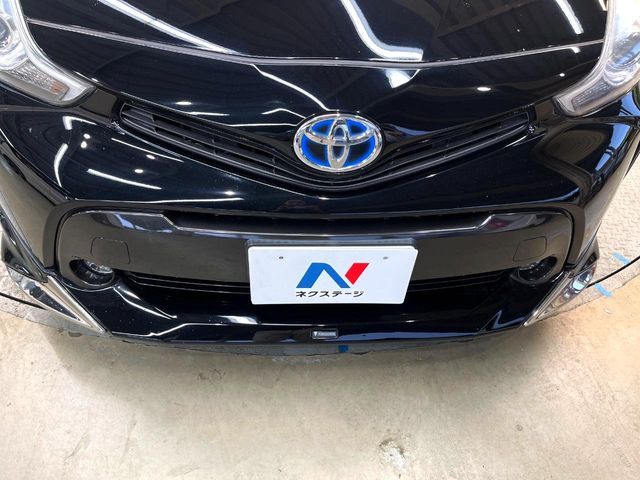 TOYOTA PRIUS ALPHA 2015 Image 31
