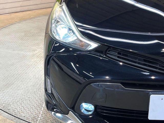 TOYOTA PRIUS ALPHA 2015 Image 31