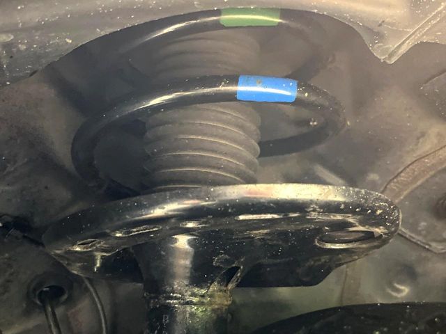 TOYOTA PRIUS ALPHA 2015 Image 31