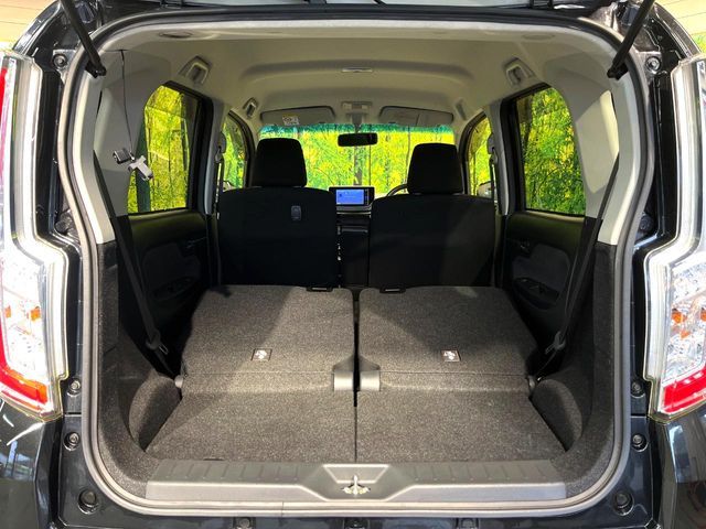 DAIHATSU MOVE CUSTOM 2017 Image 31