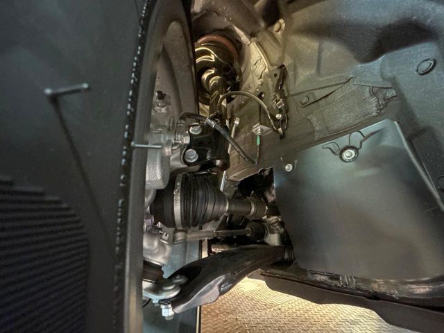 TOYOTA CROWN ESTATE 4WD 2025 Image 31