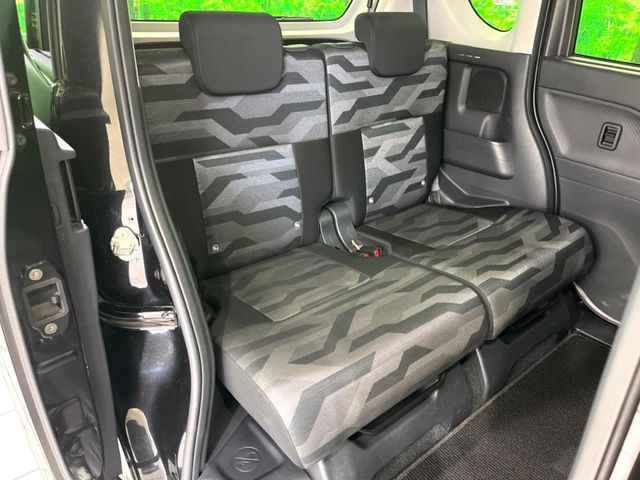 DAIHATSU TANTO FAN CROSS 2022 Image 31