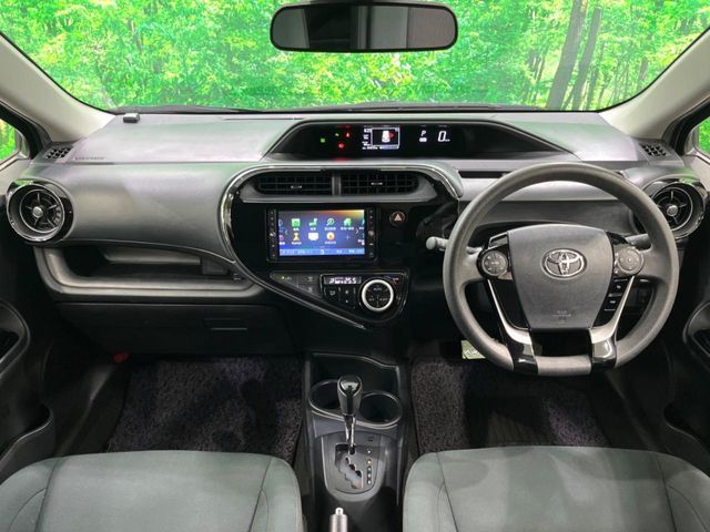 TOYOTA AQUA 2018 Image 31