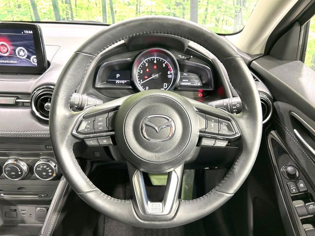MAZDA DEMIO 2017 Image 31