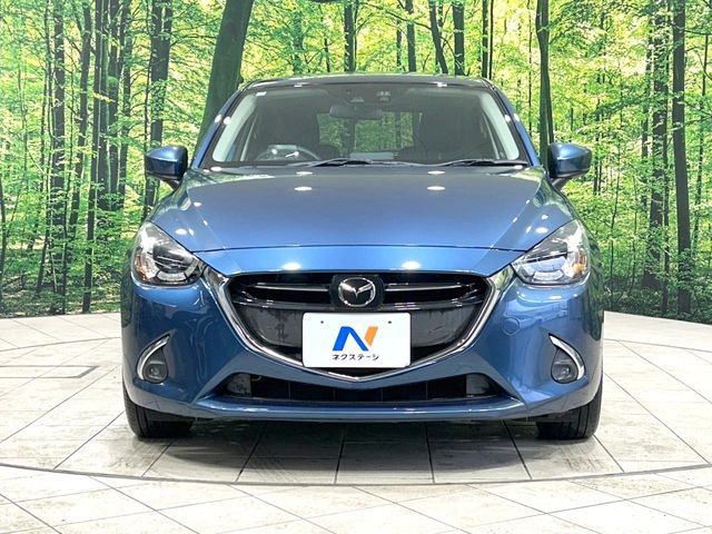 MAZDA DEMIO 2017 Image 31