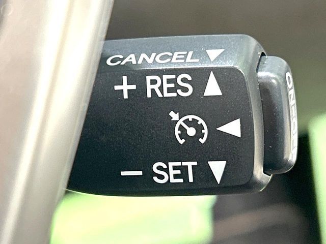 TOYOTA CROWN SEDAN 2011 Image 31