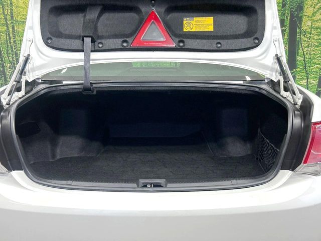 TOYOTA CROWN SEDAN 2011 Image 31