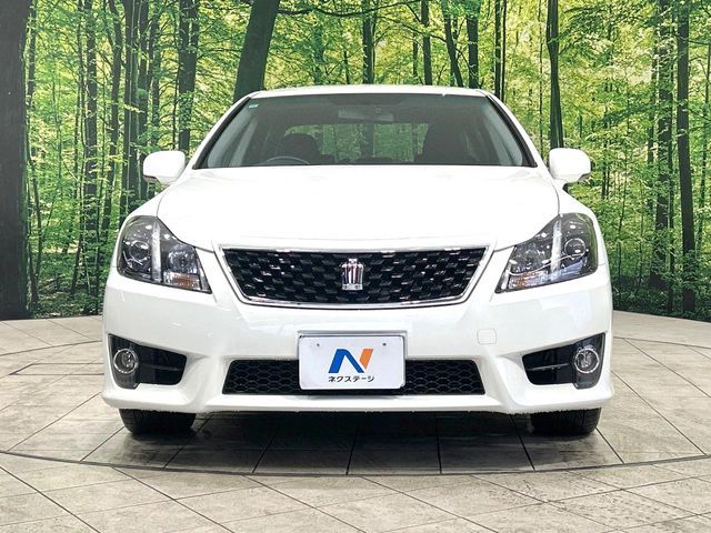 TOYOTA CROWN SEDAN 2011 Image 31