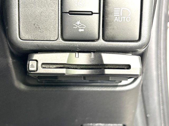 TOYOTA AQUA 2017 Image 31