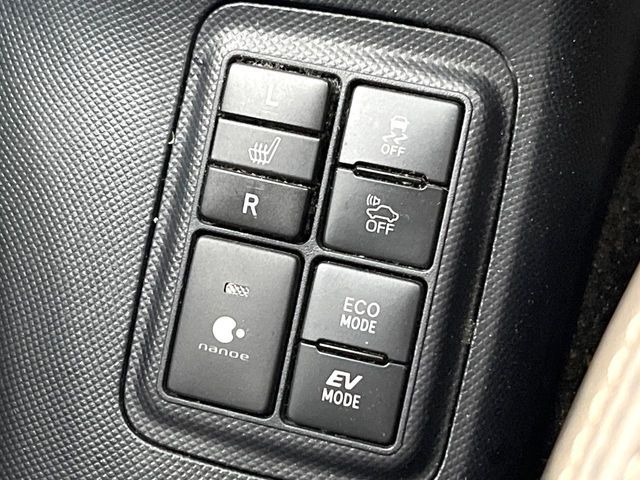 TOYOTA AQUA 2019 Image 31