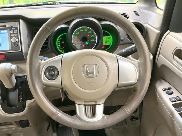 HONDA N BOX 2012 Image 31