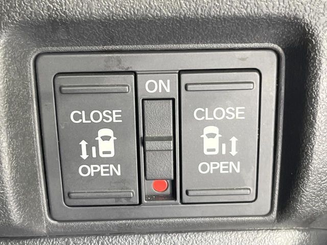 HONDA N BOX CUSTOM 2023 Image 31