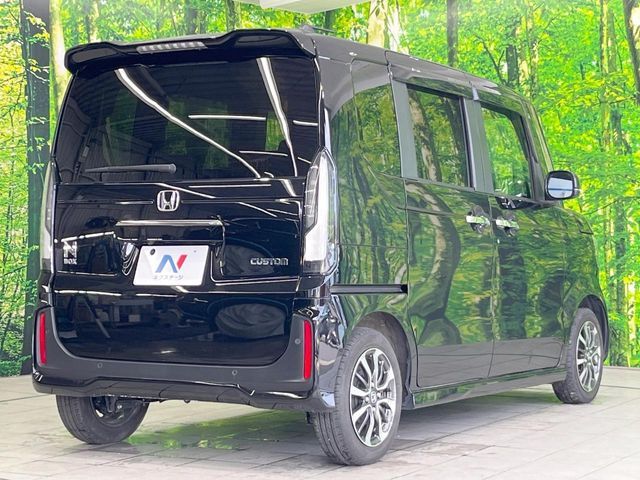 HONDA N BOX CUSTOM 2023 Image 31
