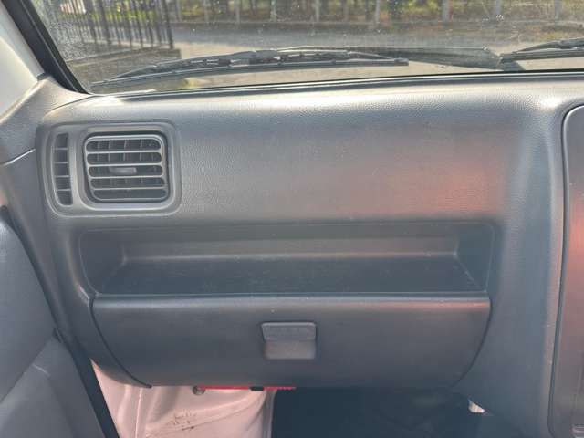 SUZUKI CARRY TRUCK 4WD 2012 Image 31