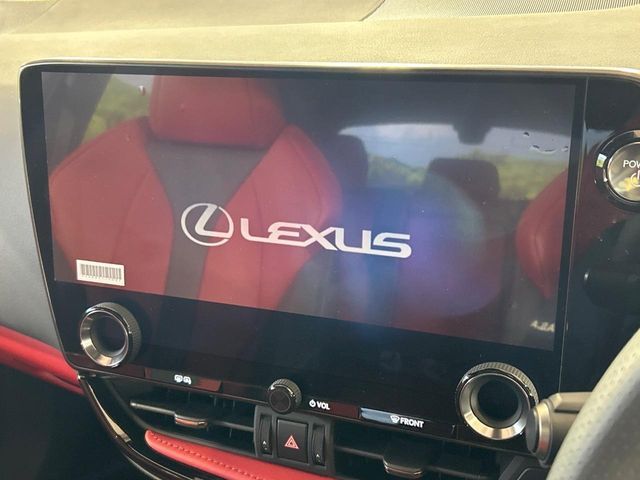 TOYOTA LEXUS NX350H 2023 Image 31